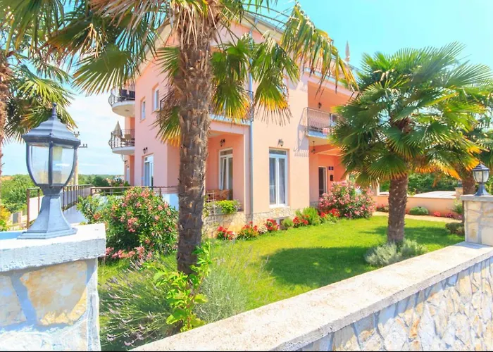 4 Palme Apartments A