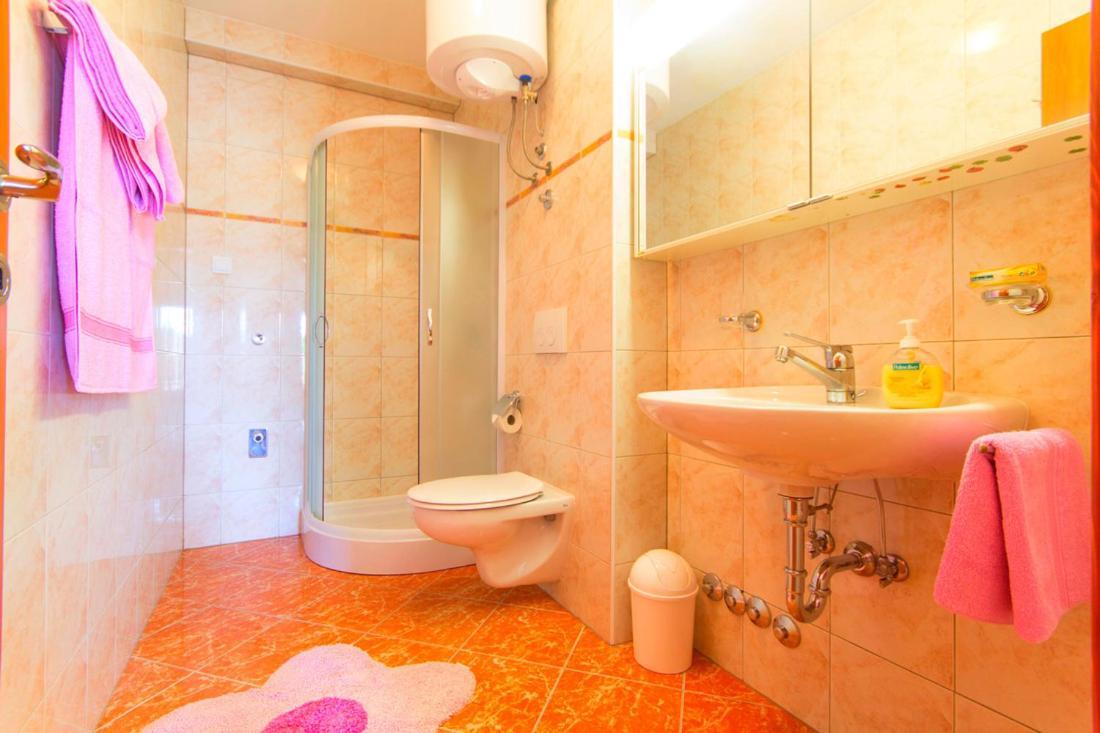 4 Palme A Apartment Funtana