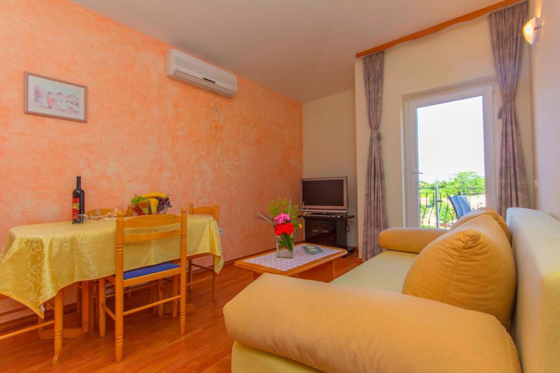 4 Palme A Apartment