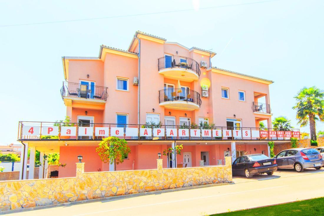 4 Palme A Apartment